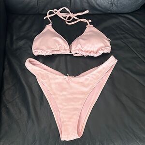 Garage pink textured bikini set